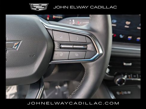 Used 2025 Chevrolet Suburban Z71 w/ Z71 Off-Road Package image 27