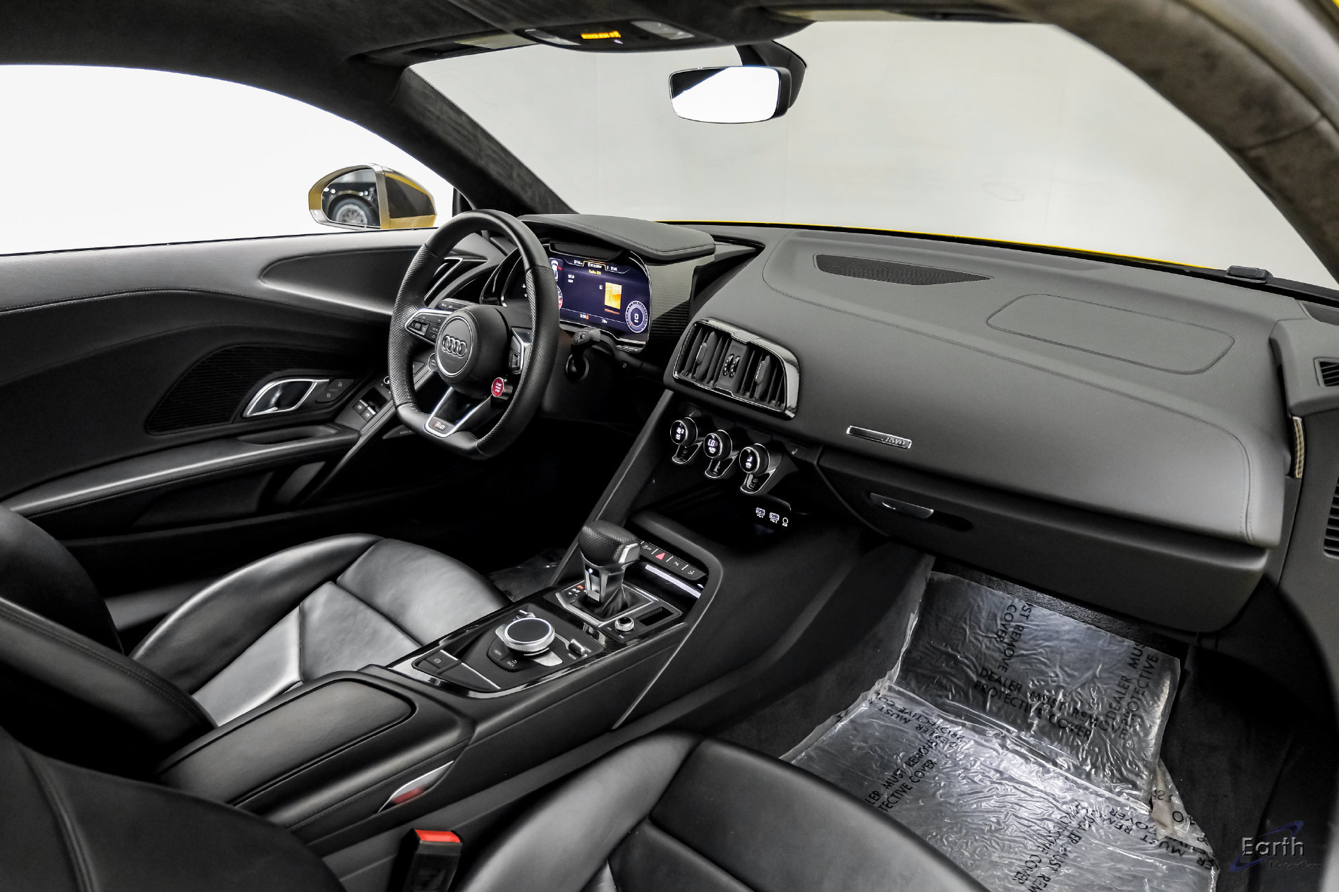 Used 2021 Audi R8 V10 w/ Premium Package RWD image 51