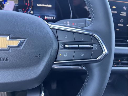New 2026 Chevrolet Equinox LT w/ Safety and Technology Package FWD image 16