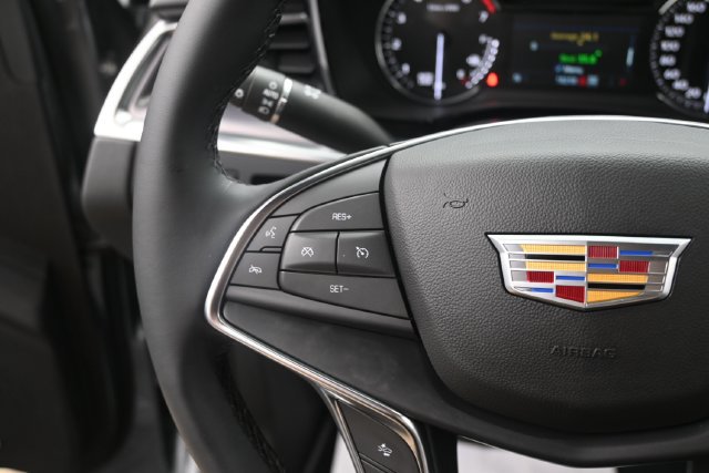Used 2025 Cadillac XT5 Luxury w/ LPO, Floor Liner Package AWD/4WD image 28