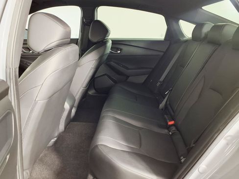 Used 2023 Honda Accord Sport image 13