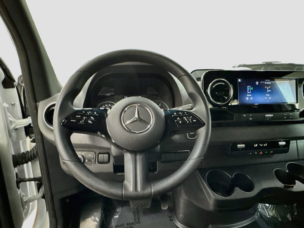 Used 2026 Mercedes-Benz Sprinter 2500 image 11