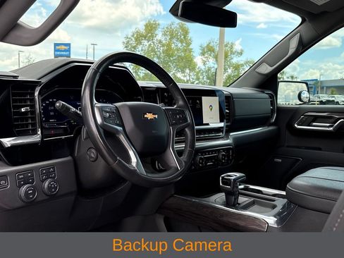 Used 2023 Chevrolet Silverado 1500 LTZ w/ LTZ Convenience Package II AWD/4WD image 5