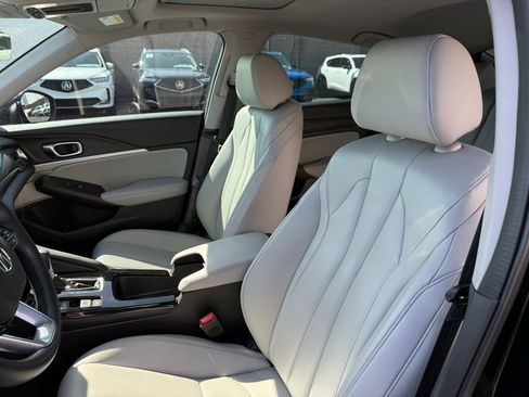 Used 2024 Acura Integra Base image 14