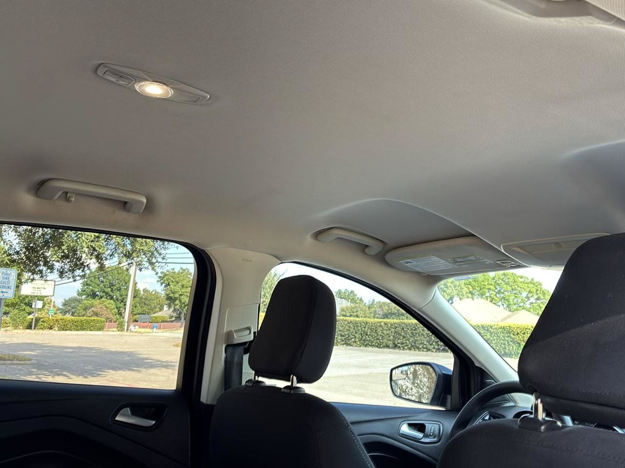 Used 2018 Ford Escape SE w/ SE Sync 3 Package FWD image 28