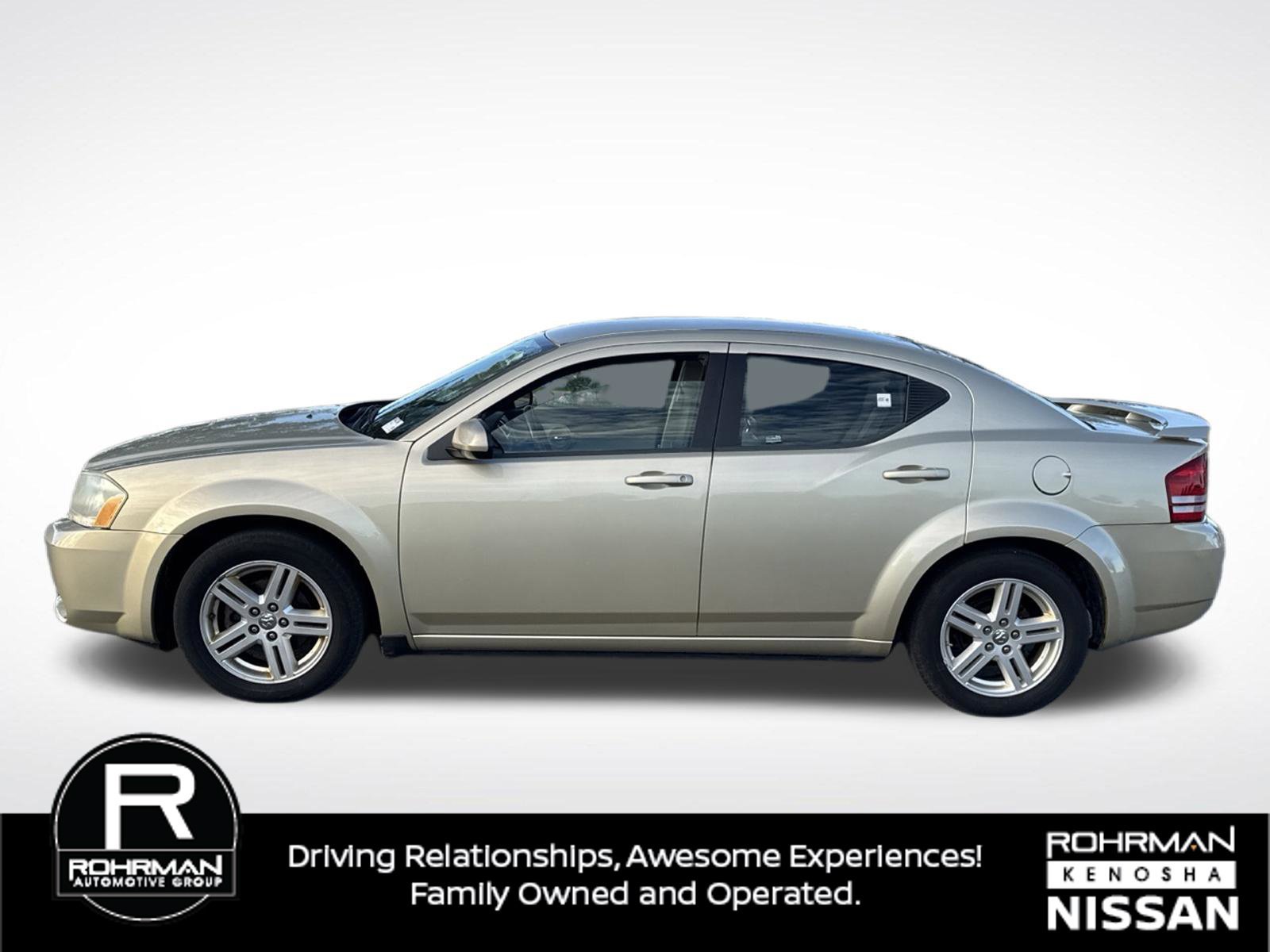 Used 2010 Dodge Avenger R/T FWD image 9