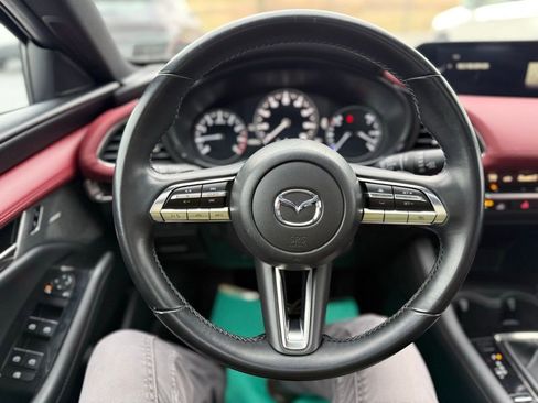 Used 2021 MAZDA MAZDA3 s image 16