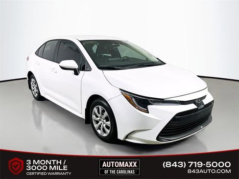 Used 2024 Toyota Corolla LE FWD image 1