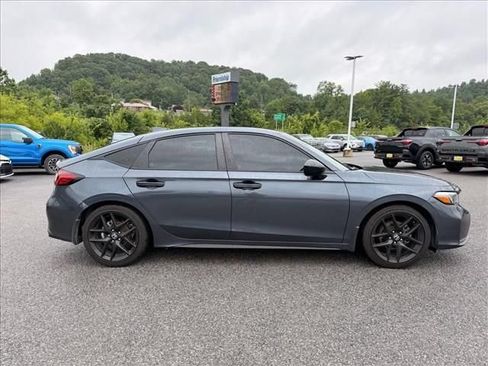 Used 2025 Honda Civic Sport image 13