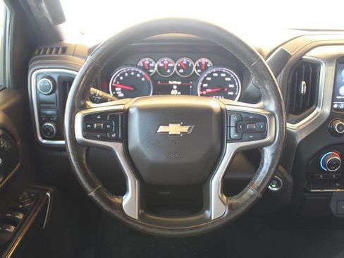 Used 2022 Chevrolet Silverado 1500 LT image 32