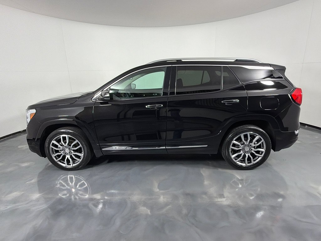 Used 2022 GMC Terrain Denali AWD/4WD image 8