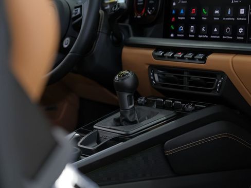 Used 2022 Porsche 911 GT3 RWD image 36