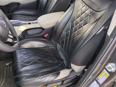 Used 2024 Honda HR-V LX image 16