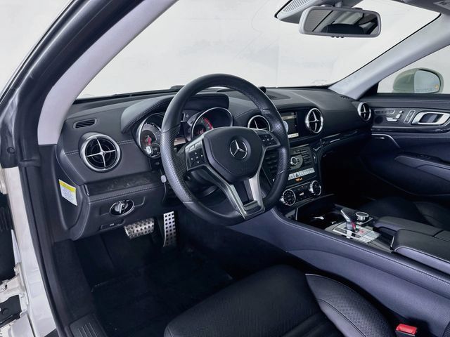 Used 2013 Mercedes-Benz SL 550 image 9