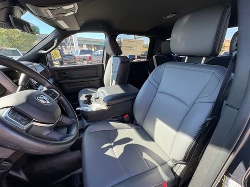 New 2025 RAM 3500 Tradesman w/ Chrome Appearance Group image 17