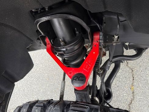 Used 2019 Chevrolet Silverado 1500 LT w/ All Star Edition image 17