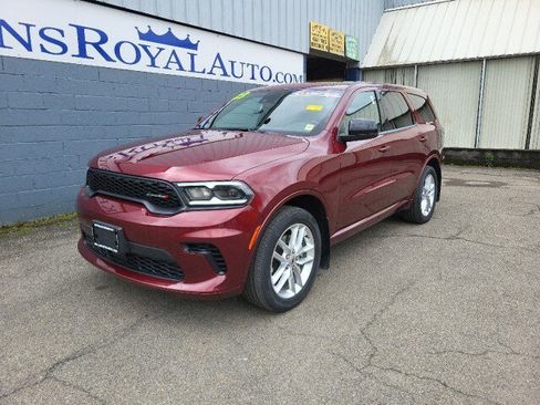 Used 2023 Dodge Durango GT AWD/4WD image 2
