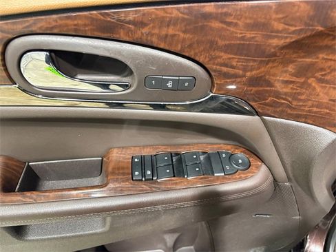 Used 2016 Buick Enclave Leather w/ Enclave Tuscan Edition image 18