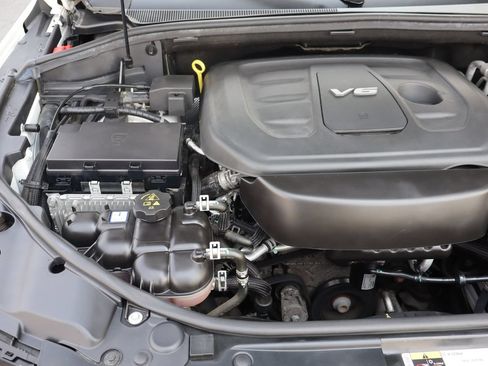 Used 2016 Jeep Grand Cherokee Overland AWD/4WD image 37