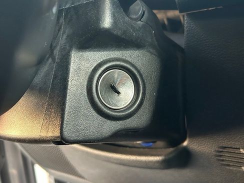 Used 2016 Jeep Wrangler Sahara w/ Connectivity Group AWD/4WD image 35
