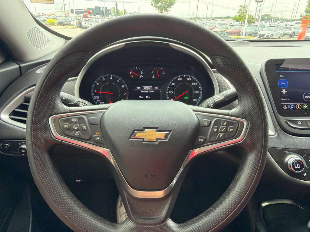 Used 2023 Chevrolet Malibu LT FWD image 18