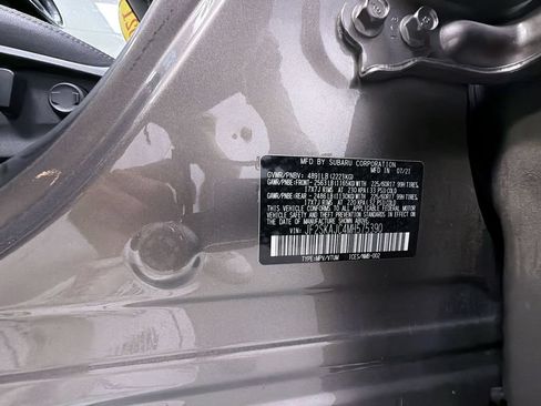 Used 2021 Subaru Forester Premium AWD/4WD image 15
