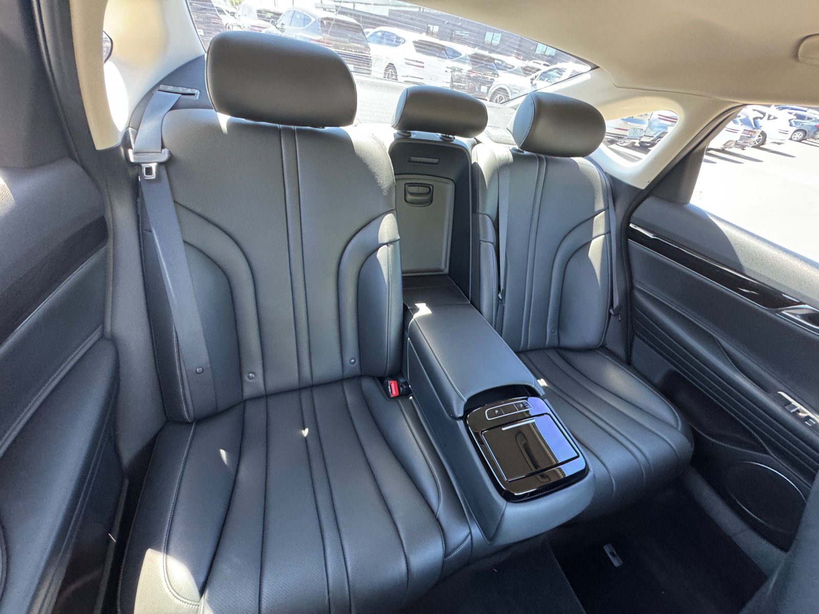 Used 2023 Genesis G80 2.5T AWD/4WD image 18