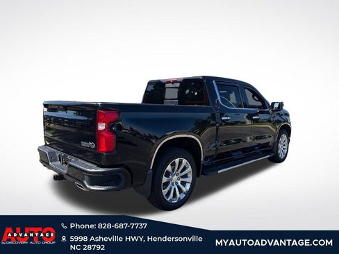 Used 2019 Chevrolet Silverado 1500 High Country w/ Technology Package AWD/4WD image 3