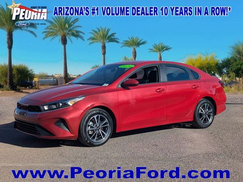 Used 2024 Kia Forte LXS image 1