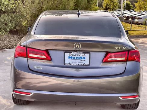 Used 2018 Acura TLX w/ Technology Package FWD image 6