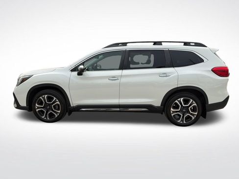 Used 2023 Subaru Ascent Touring AWD/4WD image 11