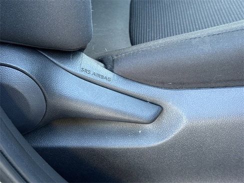 Used 2021 Toyota RAV4 LE image 26