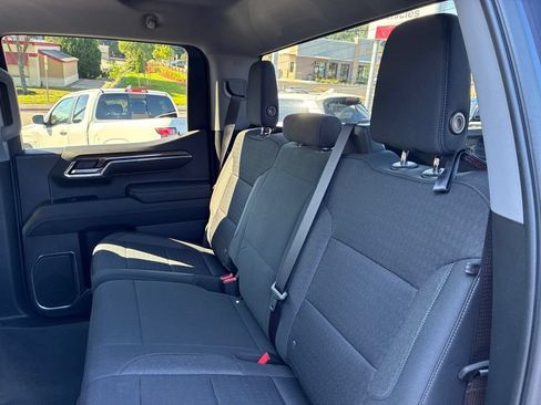 Used 2023 Chevrolet Silverado 1500 LT AWD/4WD image 22