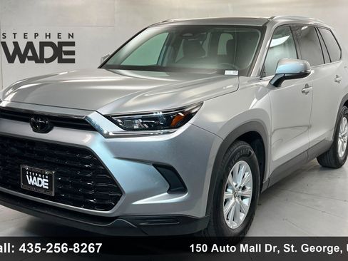Certified 2025 Toyota Grand Highlander AWD image 1