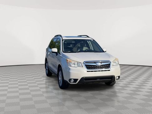 Used 2014 Subaru Forester 2.5i Limited AWD/4WD image 3