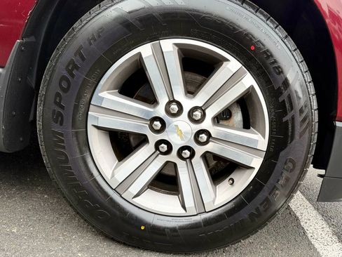 Used 2017 Chevrolet Traverse LT image 55