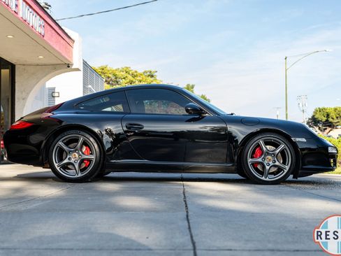 Used 2009 Porsche 911 Carrera S RWD image 11