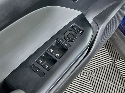 Used 2025 Kia K4 FWD image 15