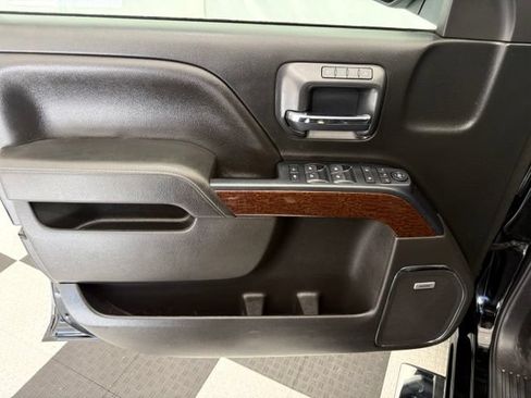 Used 2018 GMC Sierra 1500 SLT AWD/4WD image 14