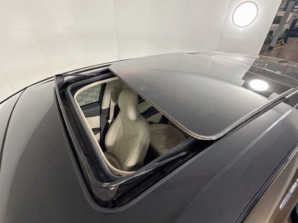 Used 2019 Lincoln Nautilus Reserve FWD image 23