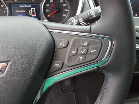 Used 2024 Chevrolet Equinox LT FWD image 26