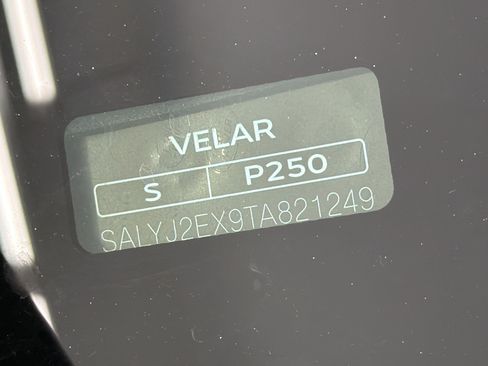 Used 2026 Land Rover Range Rover Velar S AWD/4WD image 24