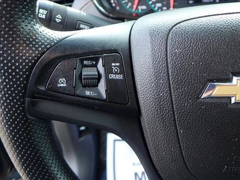 Used 2019 Chevrolet Trax LT image 14