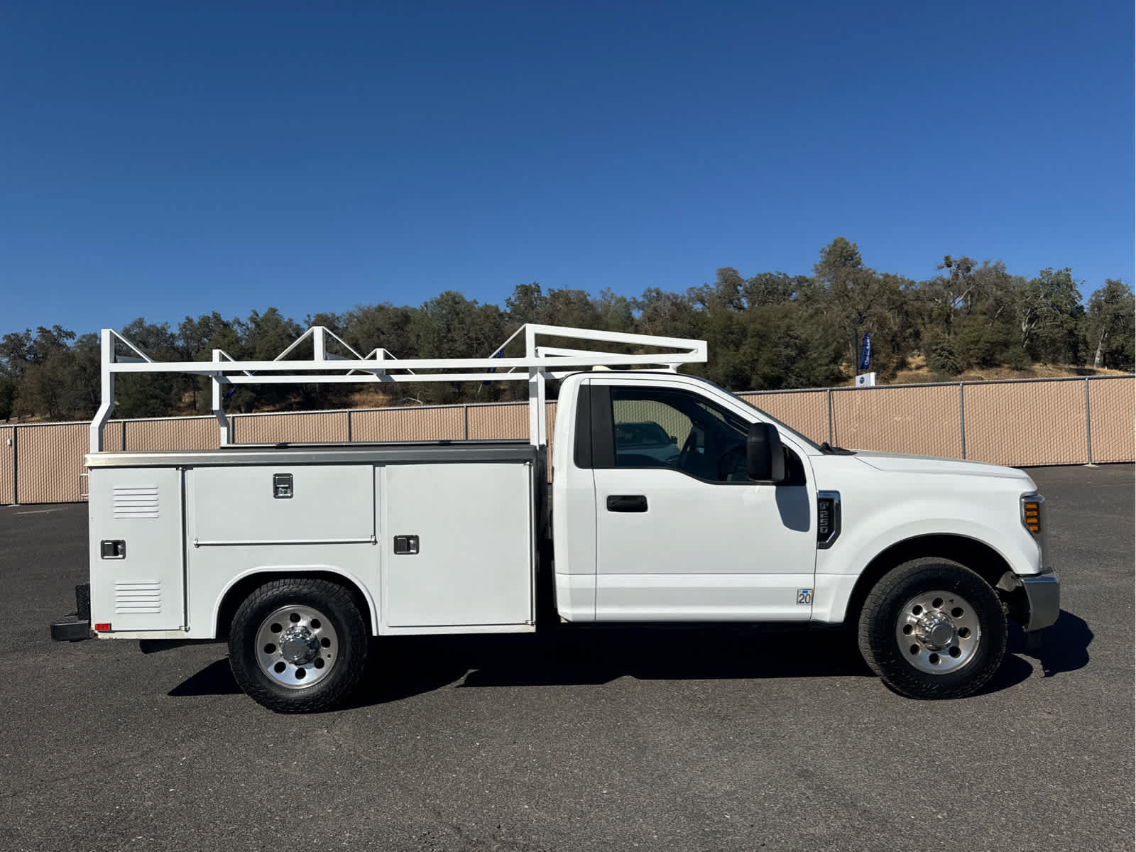 Used 2018 Ford F250 XL RWD image 4