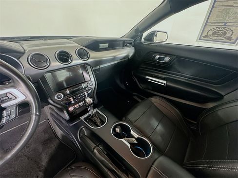 Used 2022 Ford Mustang GT Premium w/ Equipment Group 401A image 11