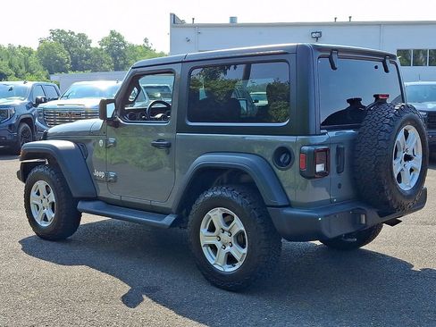 Used 2018 Jeep Wrangler Sport AWD/4WD image 4