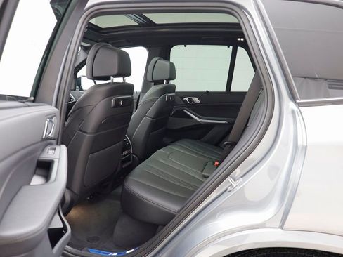 New 2026 BMW X5 xDrive40i w/ Executive Package AWD/4WD image 14