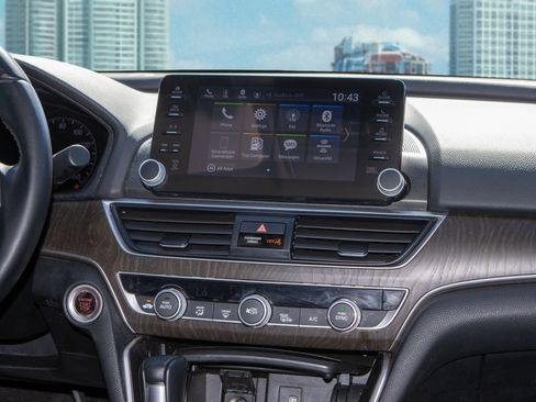 Certified 2019 Honda Accord EX-L image 27