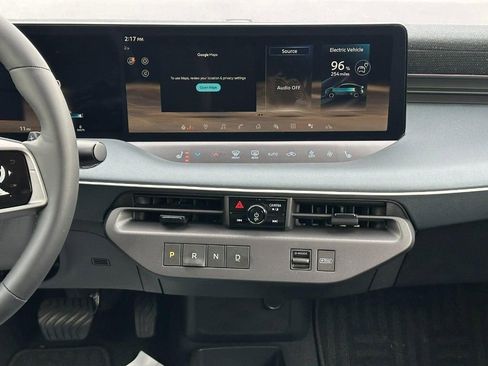 New 2026 Nissan Leaf Platinum+ w/ Cargo Package (Platinum+) image 8