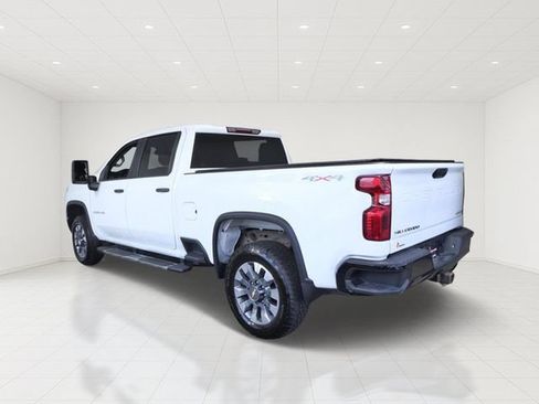 Used 2022 Chevrolet Silverado 2500 Custom w/ Gooseneck/5TH Wheel Package AWD/4WD image 4
